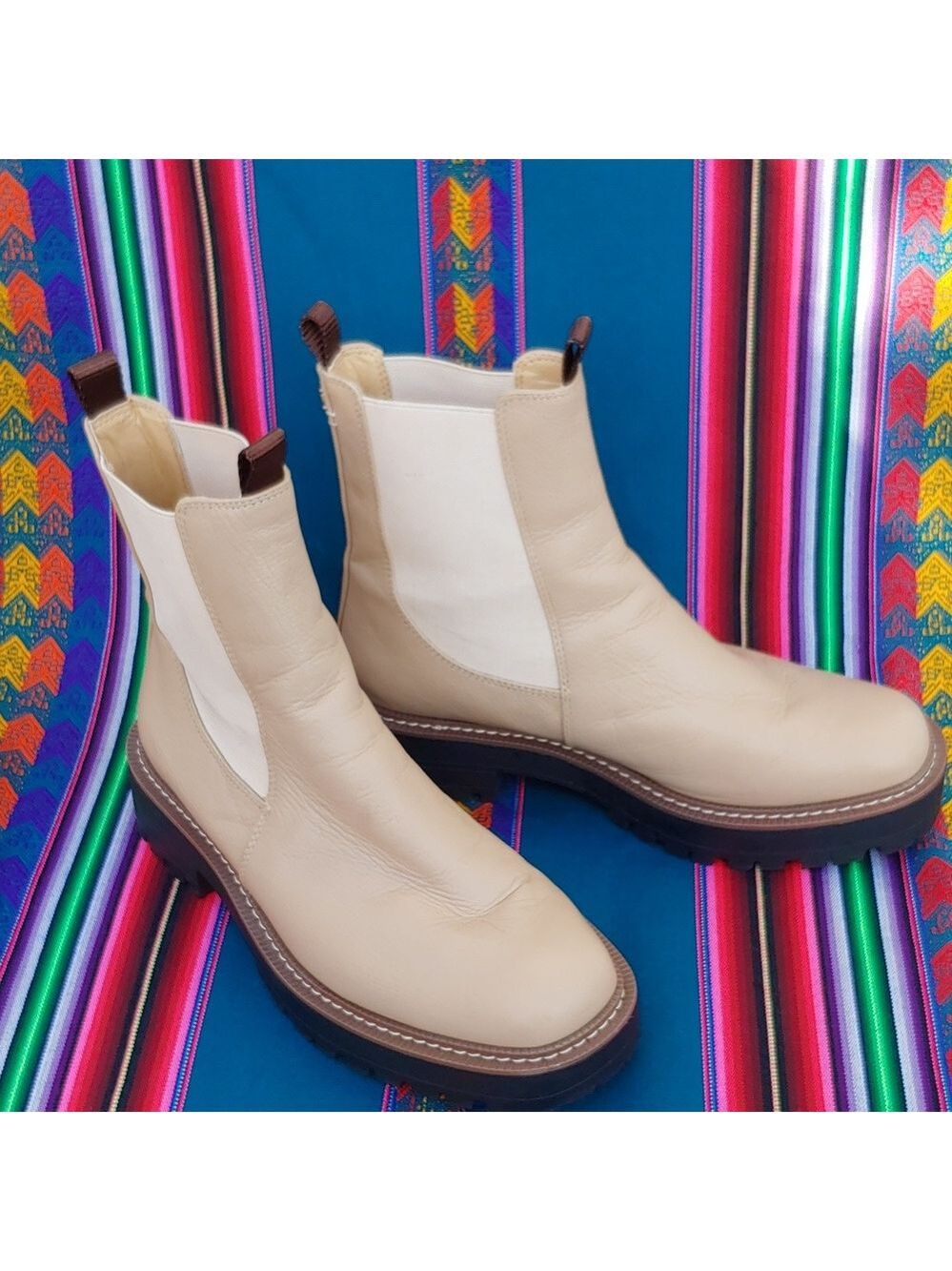 Sam Edelman Women's Cream Chelsea Slip-on Ankle Boots size 9W - Picture 7 of 16